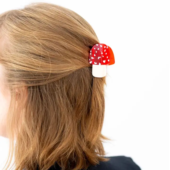 Jenny Lemon's Wearable Food Hair Claw - Image 11