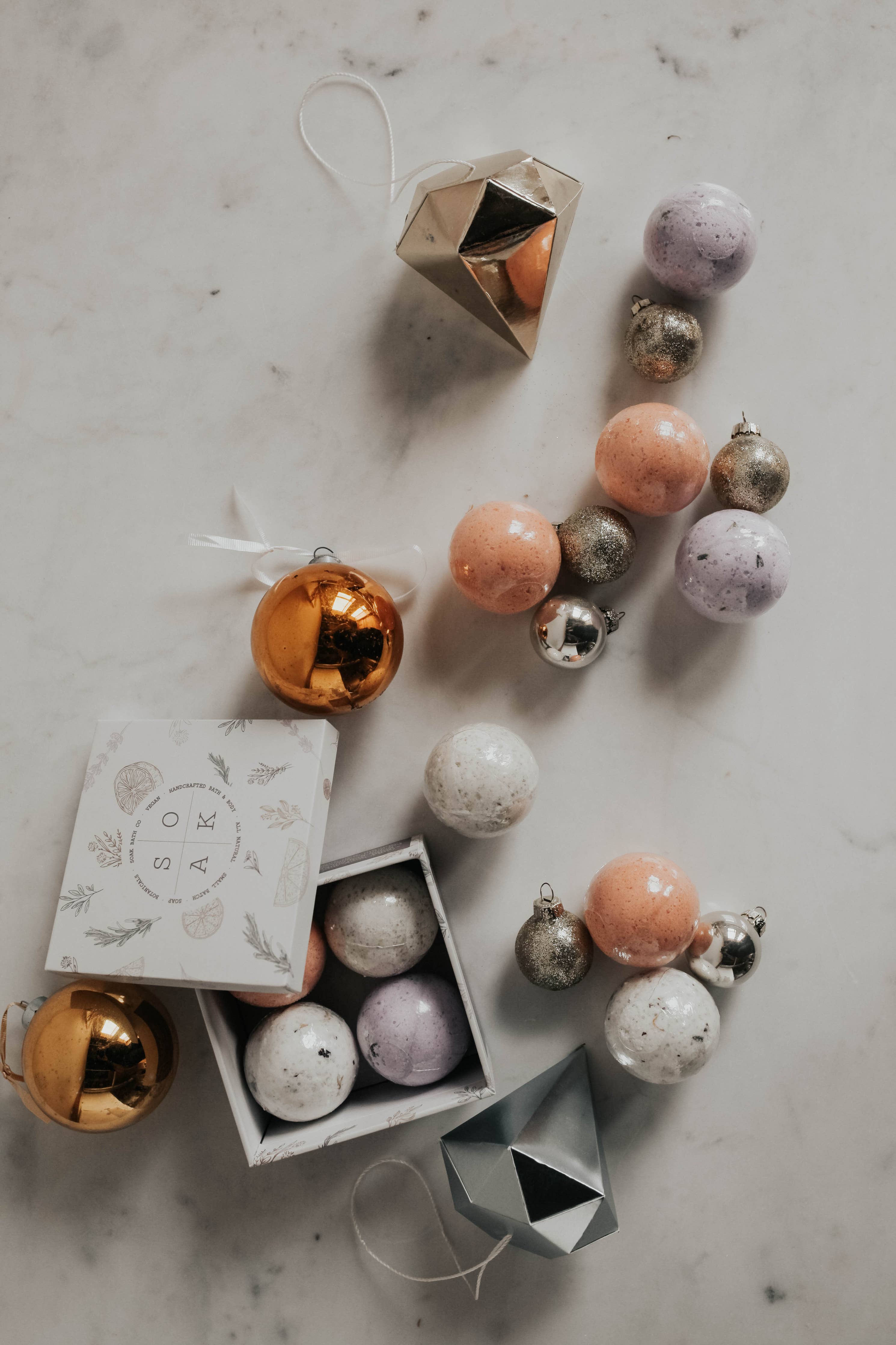 SOAK Bath Bomb Gift Box - Image 4