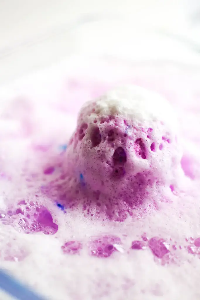Birthday Cake Bath Bomb - Image 3