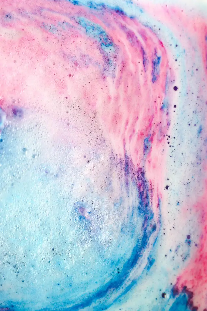 Candy Floss Bath Bomb - Image 4