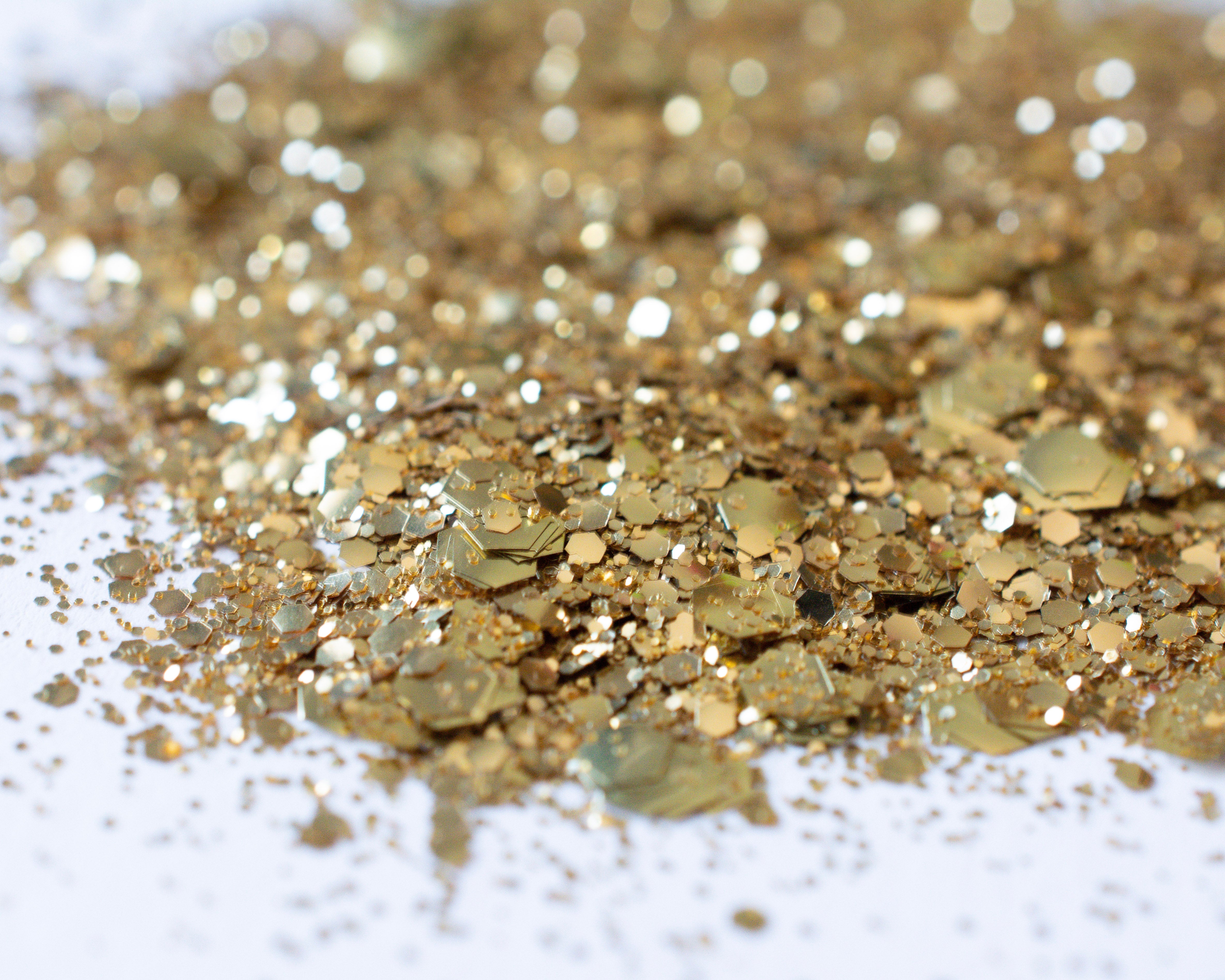 Chunky Gold Mix - Biodegradable Glitter - Image 3