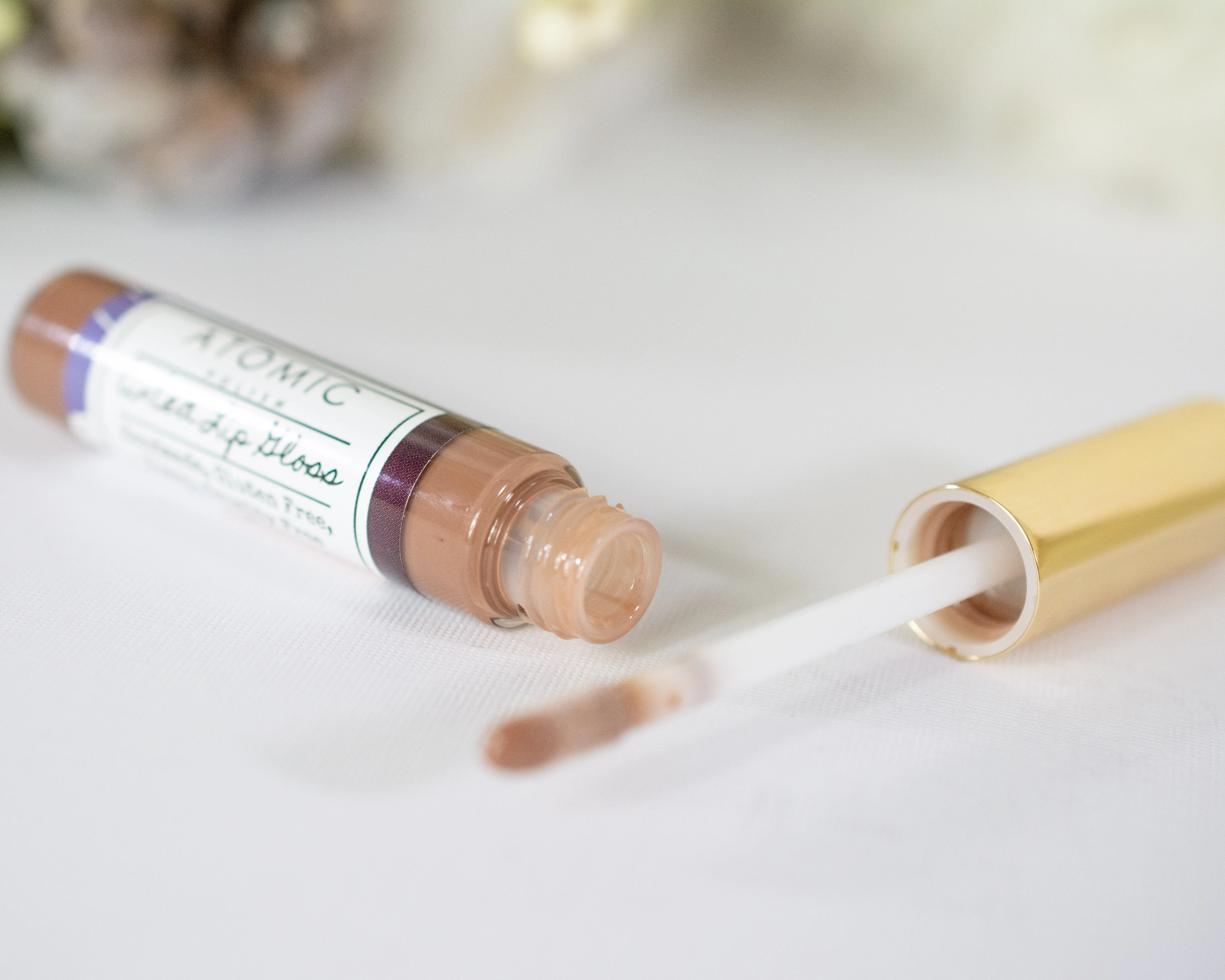 I Like It, I Like It A Latte - Tinted Lip Gloss - Image 5