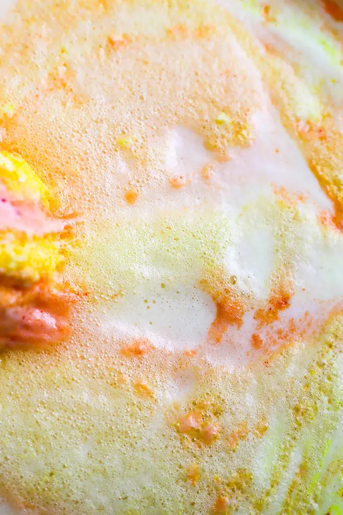 Mango Colada Bath Bomb - Image 4