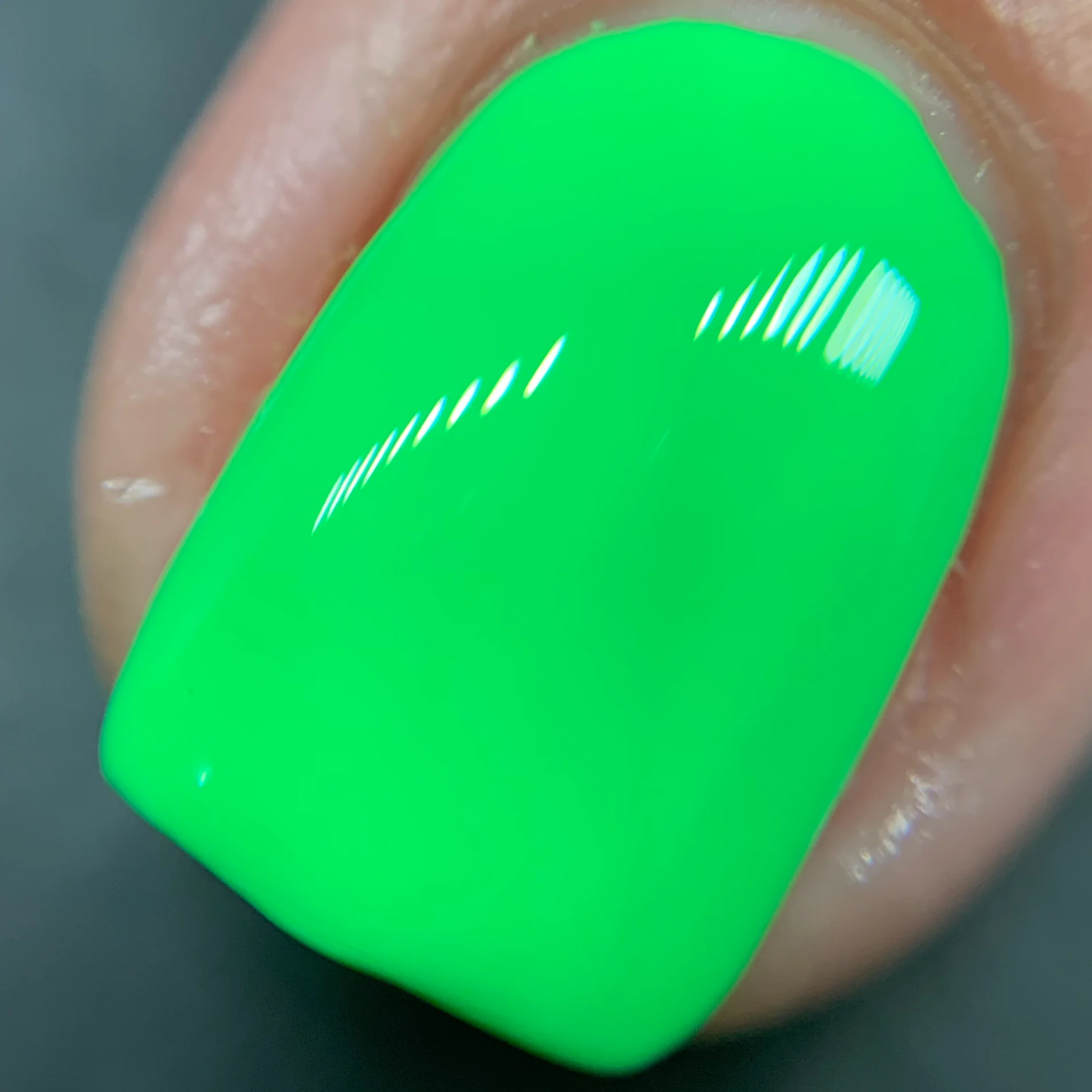 Pastel Neon (Ne) Green - Image 3