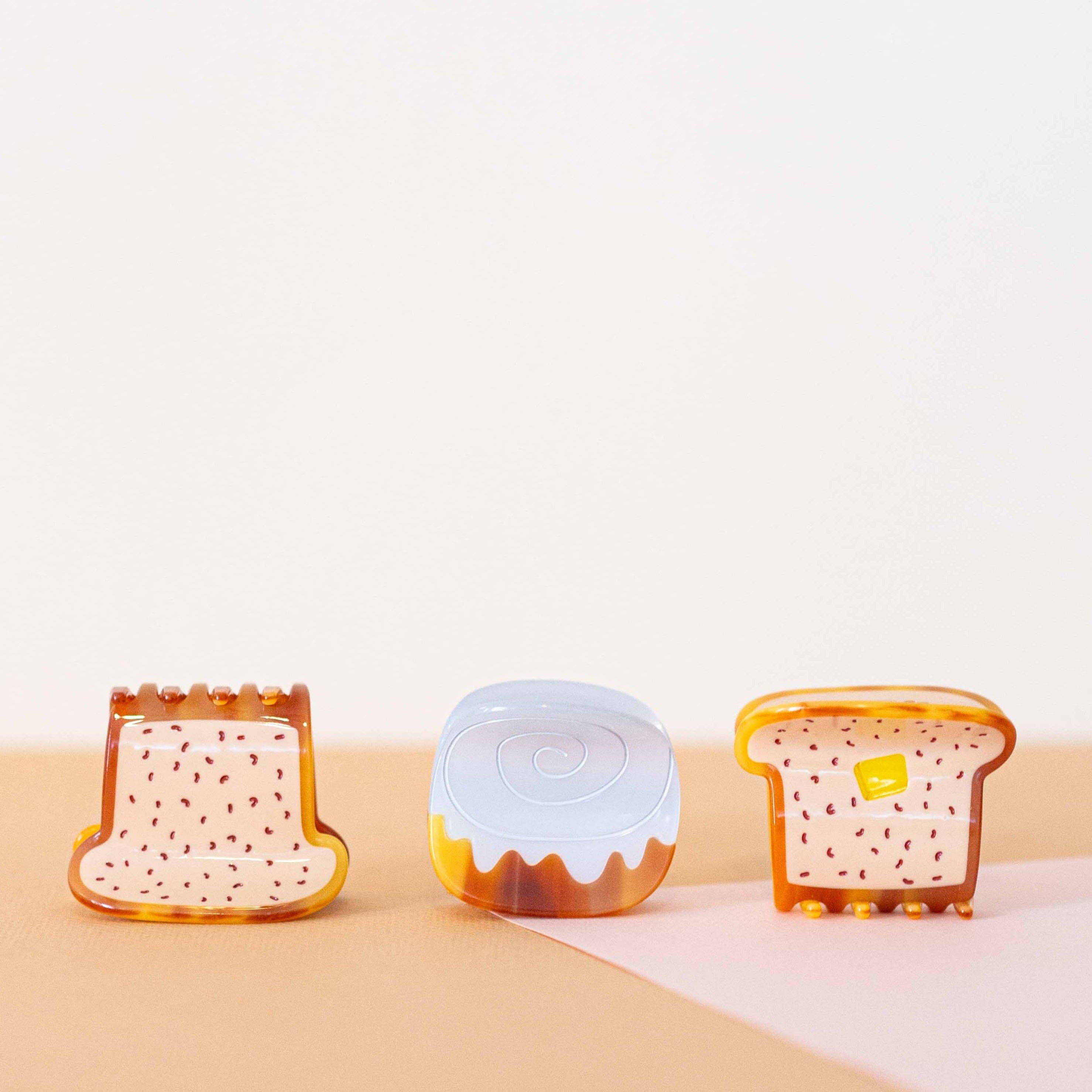 Toast Hair Claw Clip - Image 8